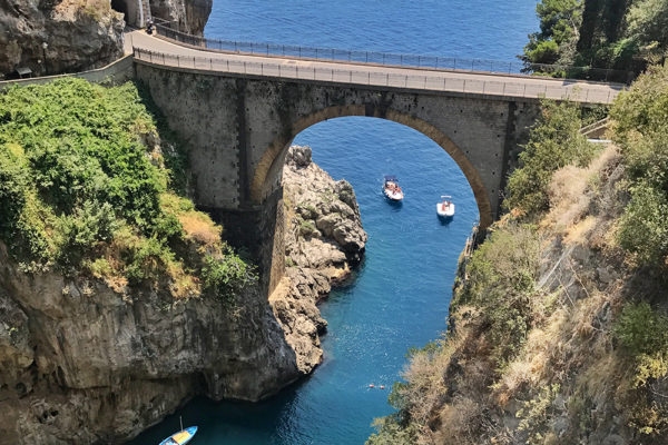 italy-amalfi-coast-2022-02-13-17-47-07-utc